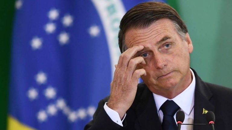 bolsonaro-pensativo-960x540